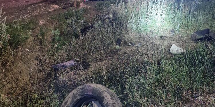 Neamț | Bărbat rănit după ce s-a răsturnat cu mașina în Boghicea