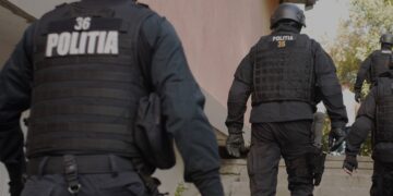 Forțe impresionante în stradă, în comunele din Iași! SAS, polițiști și jandarmi, razii la Voinești, Comarna și Ruginoasa