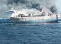 Incendiu devastator la bordul unui feribot: cinci morți și zeci de persoane dispărute
