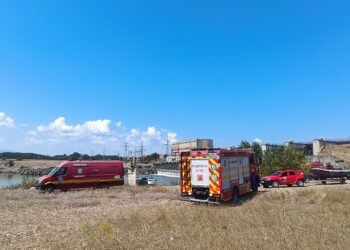 Doi tineri dispăruți în zona barajului Călimănești au fost găsiți fără viață în râul Siret