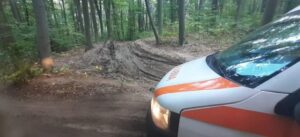 O femeie de 77 de ani, dispărută dintr-un centru medical din Prahova, a fost găsită decedată. Salvamontiștii au participat la căutări