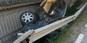 Accident pe DN 15B, în Pipirig: 5 persoane au ajuns la spital