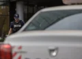 Șoferiță oprită pe Străpungere Silvestru. A refuzat testarea pentru alcool, avea permisul suspendat, iar mașina circula fără ITP și RCA