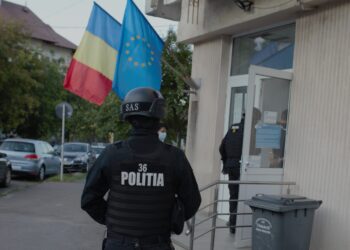 Doi tineri, arestați după o bătaie în CUG. Un bărbat de 26 de ani a fost agresat în apropierea unui magazin