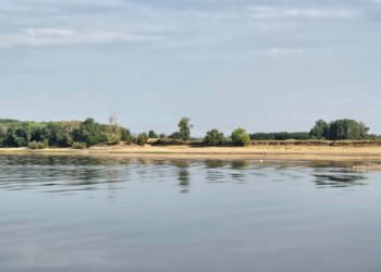 Dunărea, aproape de o treime din debitul normal. Fluviul a ajuns la 1.400 m³/s la Baziaș