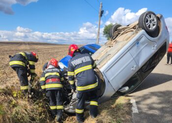 Un nou accident grav în Vaslui după coliziunea dintre 3 autoturisme