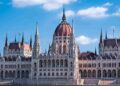 Ungaria expulzează 10 rusi