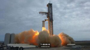 SpaceX se pregătește de primul zbor orbital 