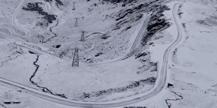 Ninsoare pe transfagarasan