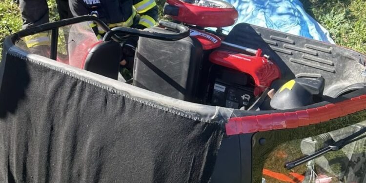 Accident moped bărbat