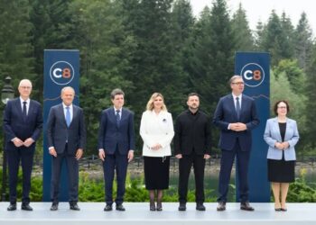 Zelenski îi aduce pe liderii Europei în Carpații Ucrainei. România, parte a unei noi platforme regionale