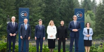 Zelenski îi aduce pe liderii Europei în Carpații Ucrainei. România, parte a unei noi platforme regionale