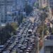 Naveta spre serviciu îi ține pe ieșeni zeci de minute în trafic. Cât timp pierd oamenii pe drum, zi de zi