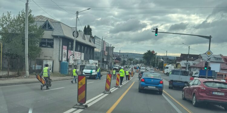 Haos în traficul din Iași, după prima zi de șantier la Pasajul Socola. Cozile din Bucium au ajuns până la Trei Sarmale