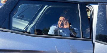 Călin Georgescu, ridicat din trafic de DIICOT. Percheziții la locuința sa din Mogoșoaia într-un dosar cu prejudiciu de peste 1,1 milioane de euro