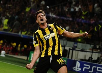Răzvan Marin, eroul lui AEK Atena în Liga Campionilor! Gol superb din lovitură liberă și titlul de omul meciului