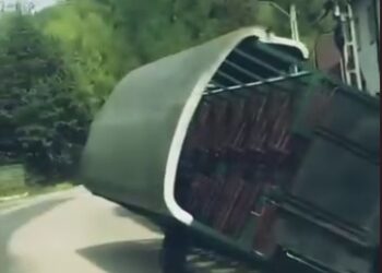 Un vagon al Mocăniței Huțulca a deraiat în timpul unei curse spre Moldovița