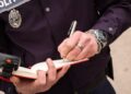 Amendă de 12.000 de lei pentru abandonarea unui câine, la Iași. Un bărbat de 65 de ani a fost identificat de polițiști