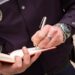 Amendă de 12.000 de lei pentru abandonarea unui câine, la Iași. Un bărbat de 65 de ani a fost identificat de polițiști