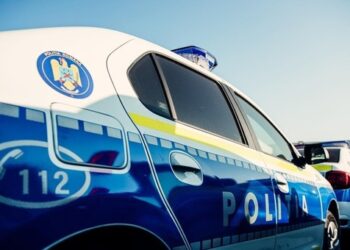 Fals polițist în Timișoara: i-a cerut unei șoferițe 1.500 de lei ca să nu-i rețină permisul