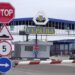 Ucraina discută posibilitatea mutării punctelor de control în teritoriile vecine pentru a evita bombardamentele