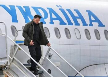 Volodimir Zelenski a intrat discret în România și a plecat spre New York de pe Aeroportul Suceava