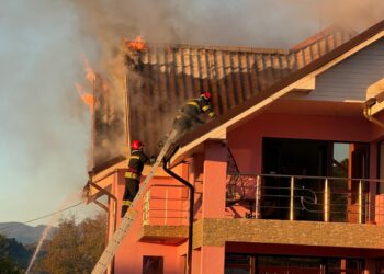 Incendiu locuință mănăstirea casin