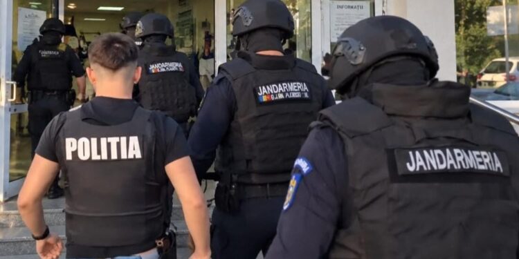 Percheziții DNA într-un dosar de corupție la Serviciul Permise și Înmatriculări. Suspiciuni de mită pentru examene auto și proceduri urgente