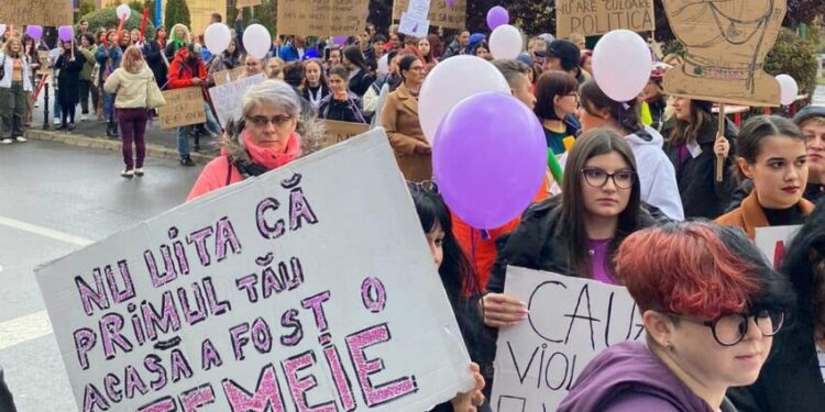 Marș pentru siguranța femeilor