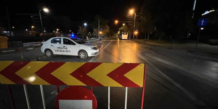 Bulevardul Regele Ferdinand I, închis circulației. Autocarele cu Voluntari au început să ajungă în zonă