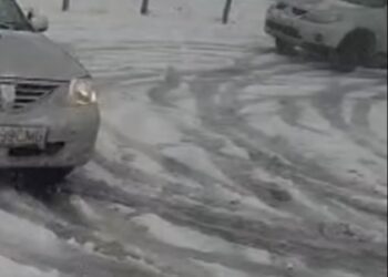 S-a închis circulația pe Transalpina din cauza condițiilor meteo nefavorabile