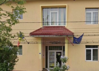 Scoala Bistrita Neamt