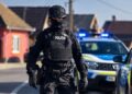 Percheziții în Iași într-un dosar de trafic de minori și droguri. O adolescentă de 14 ani ar fi fost exploatată sexual