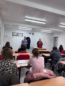 Elevii Colegiului Național Pedagogic „Vasile Lupu” din Iași, judecători, procurori și avocați pentru o zi, în cadrul programului „Școala Altfel”