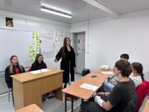 Elevii Colegiului Național Pedagogic „Vasile Lupu” din Iași, judecători, procurori și avocați pentru o zi, în cadrul programului „Școala Altfel”