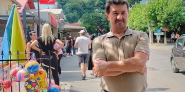 Acuzații grave la adresa unui director de școală din Bihor. Trei elevi de 13 și 14 ani, victime în dosar