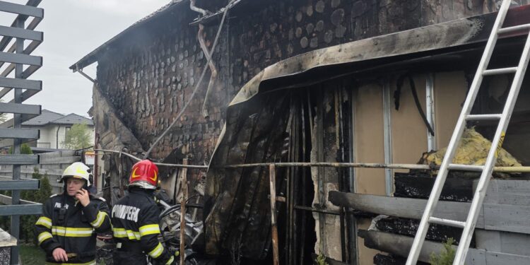 Incendiu Valea Adanca