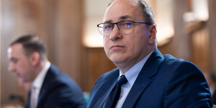 Ministrul Educației cere măsuri mai dure pentru protejarea profesorilor, după agresiunea de la Timișoara. Ce schimbări sunt propuse